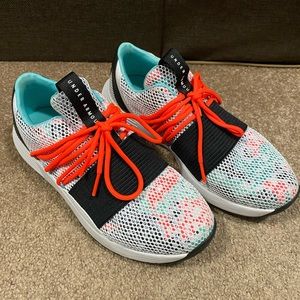 Under Armour Breathe Lace Training Sneaker